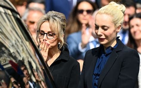 Berlusconis funeral attended by lovers and ex